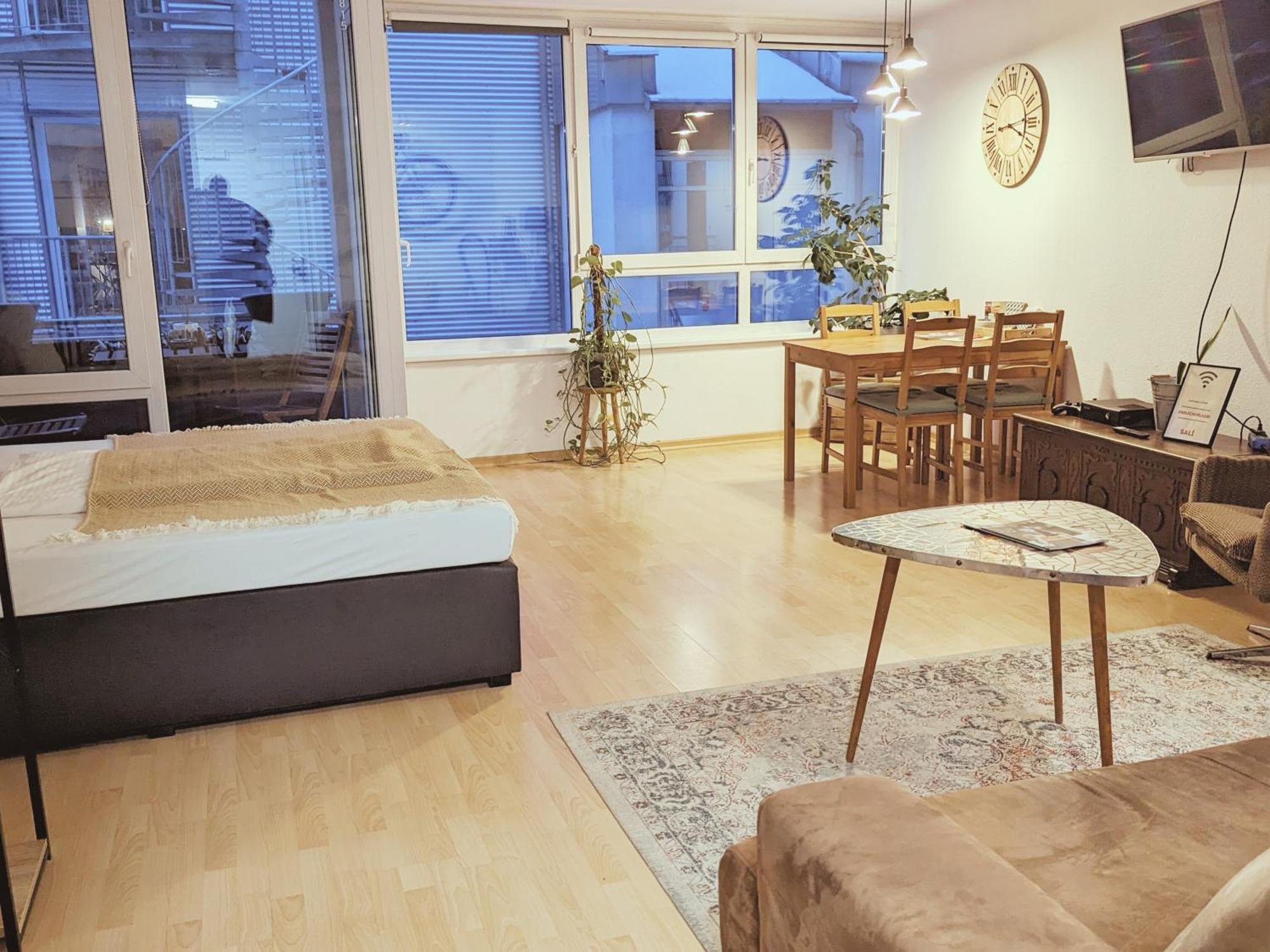Zentrale - Ferienwohnung Am Thomaskirchhof 라이프치히 외부 사진